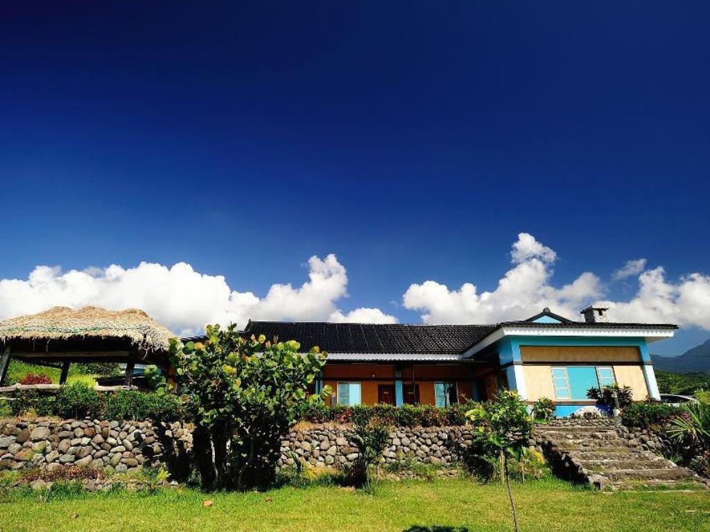 Wan-Lu-Yi Bed and Breakfast Changbin Eksteriør billede